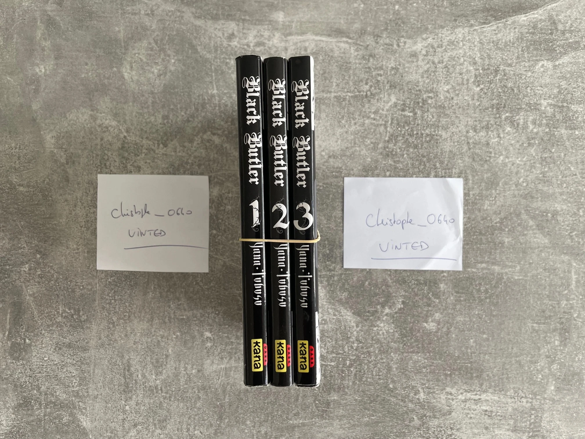 Lote de 3 mangas Black Butler, volumes 1, 2 e 3 em versão francesa. – photo 2
